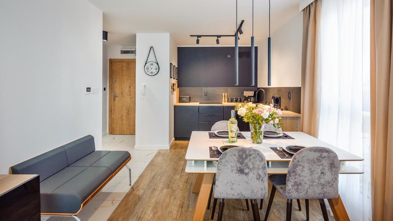 - Perlowa Przystan Apartment Kolobrzeg